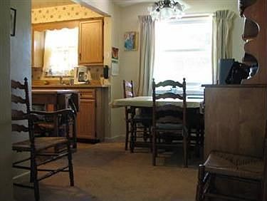 4th image of 239 Franklin Ave