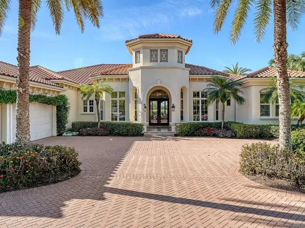 3153 Founders Club Dr, Sarasota, FL 34240