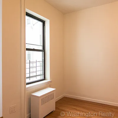 Rented by Washington Realty Corp. | media 25