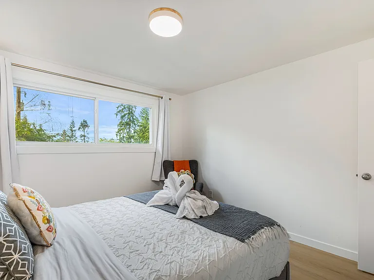 14009 SE 37th Pl — Photo 31