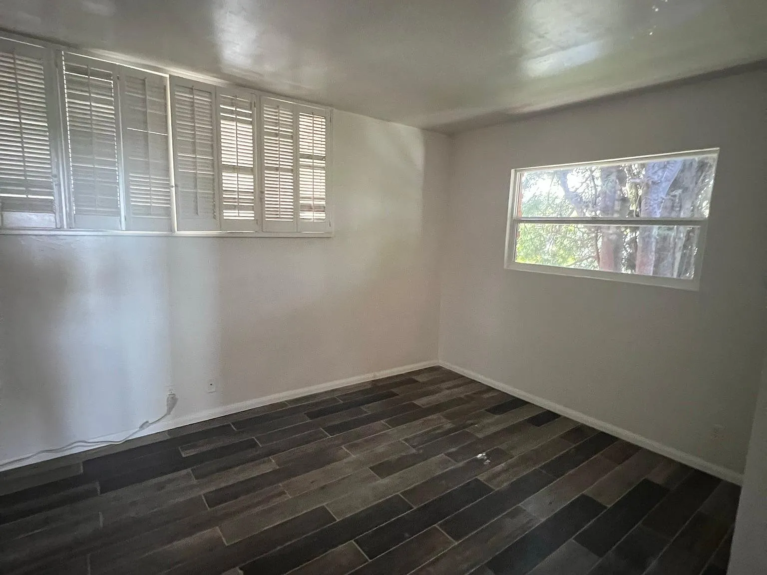660 N Doheny Dr — Photo 2