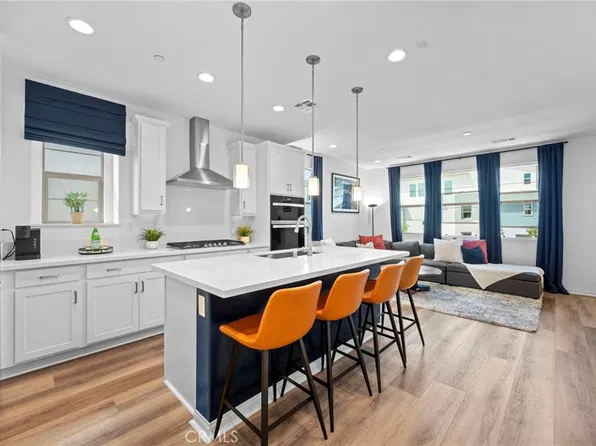 181 Moonflower Rd, Rancho Mission Viejo, CA 92694