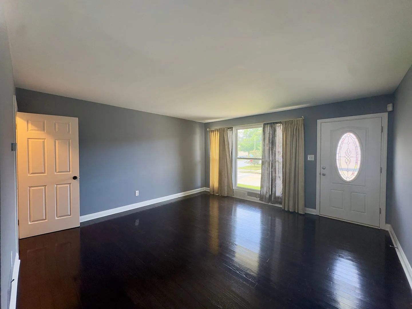 Charming 3BD/2BA Townhome in Violetville, MD! — Photo 2