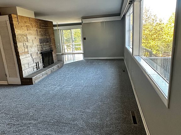 4th image of 512 Mitchell Ave #514