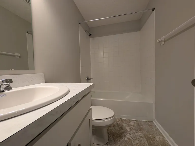 535 Pagoda Loop — Photo 10