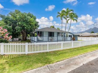 557 Kipuka Pl, Kailua, HI 96734