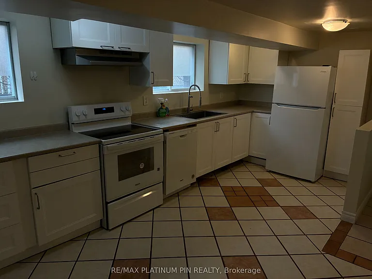 315 Apache Trl #LOWER LEVEL — Photo 3