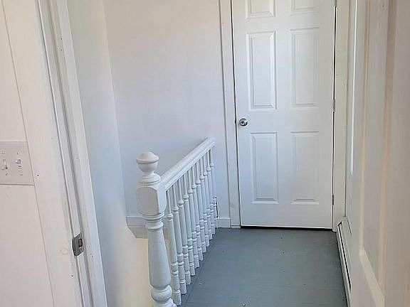 2nd image of 17 Maiden Ln
