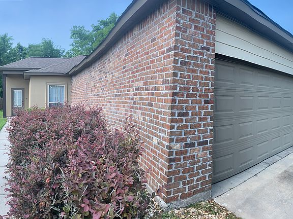 4th image of 1240 Madrid Ave