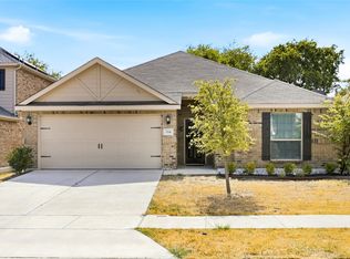 124 Morning Glory Dr, Sanger, TX 76266