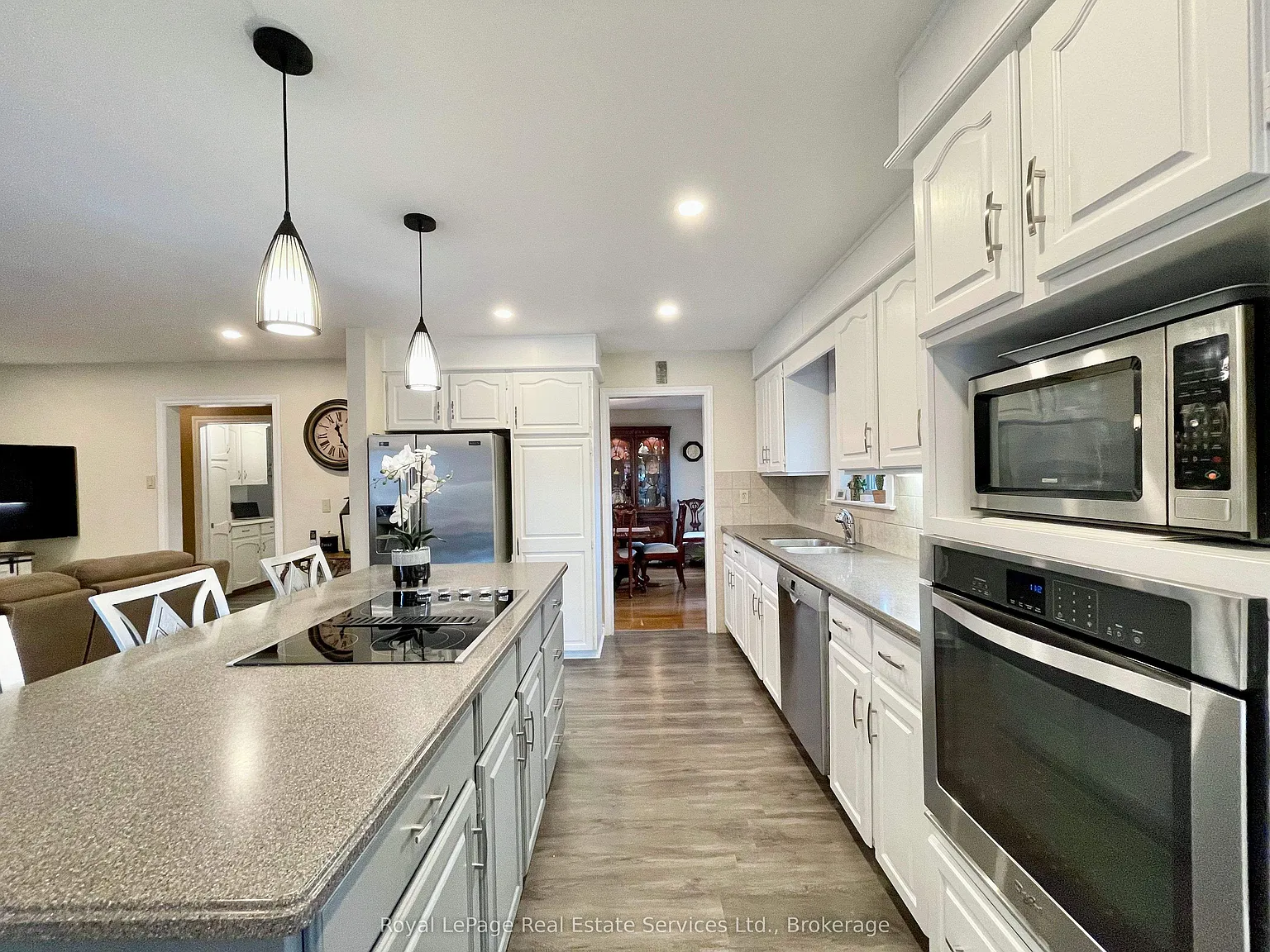 3 bed, $4,500 — Photo 4
