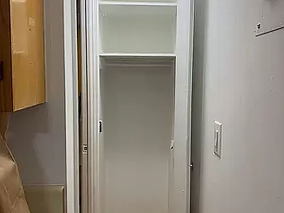 4th image of 220 1st Ave APT 6