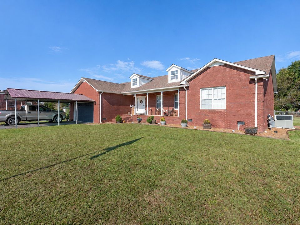 1st image of 493 Maple Springs Rd