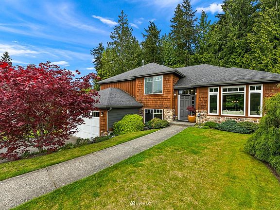 3rd image of 1236 Birch Falls Dr