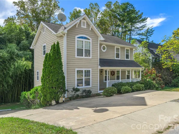 17 Sheridan Rd, Asheville, NC 28803