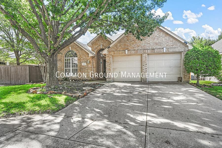 1st image of 3520 Stone Creek Ct