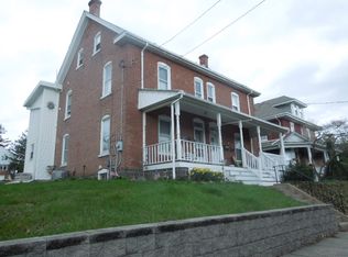 39 Diamond St #B, Souderton, PA 18964