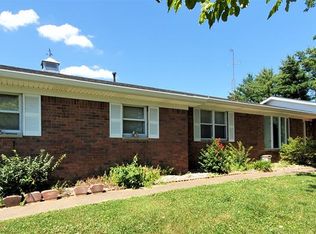 4121 Hayden Rd, Owensboro, KY 42303