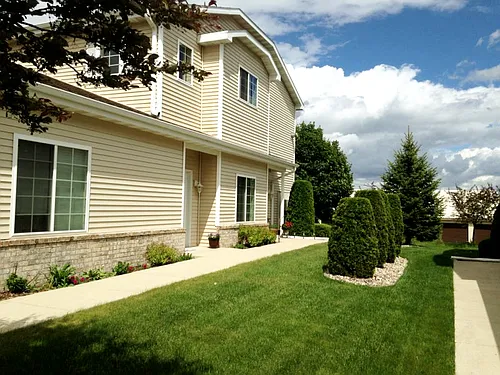 3120 White Tail Ln #D Photo 1