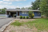 Chestnut Ave-S2706-001.jpg