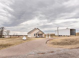 10185 N 2350th Rd, Weatherford, OK 73096