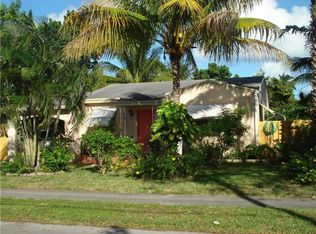 1221 S 26th Ave, Hollywood, FL 33020