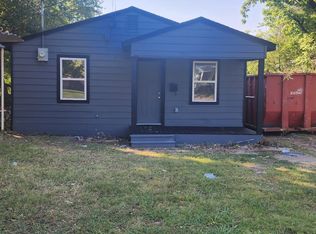 3062 Beauchamp St, Dallas, TX 75216