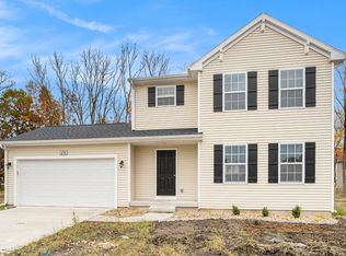 1610 Autumn Ridge Ln, Elkhart, IN 46514