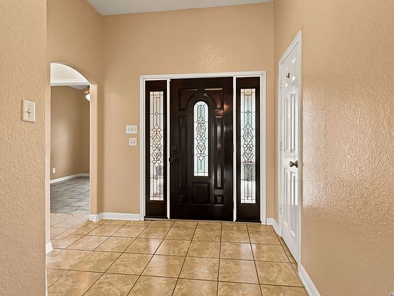 3rd image of 1703 Hunter Blvd