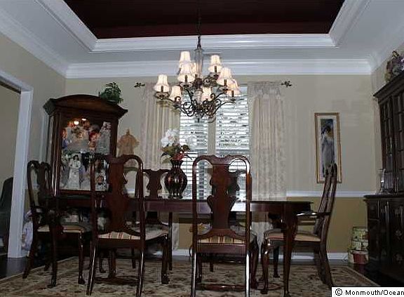 Tray Ceiling in Dining Room