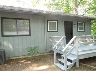 1418 Oakland St, Hendersonville, NC 28792