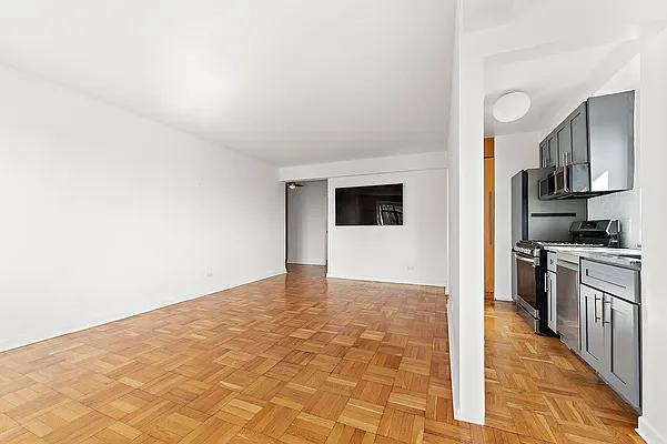 Sold by Corcoran | media 2
