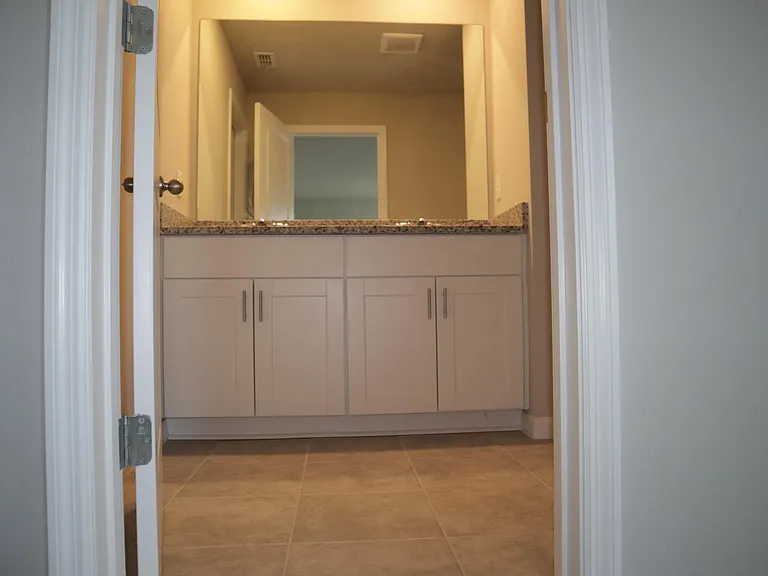7627 Momentum Pkwy — Photo 17