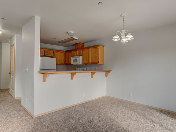 2nd image of 1670 SW Mulberry Pl APT B304