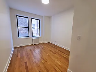 Rented by Rachel Realty