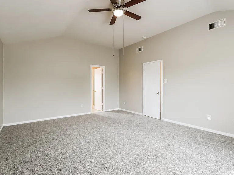 25306 Barmby Dr — Photo 12