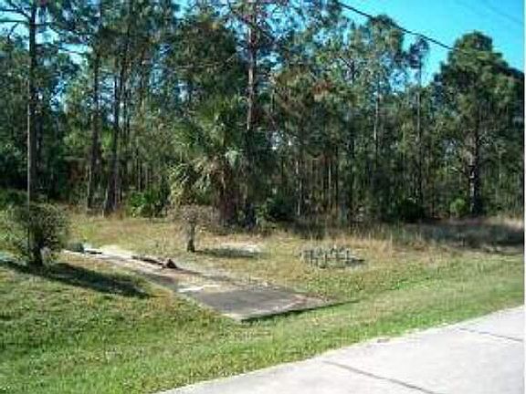 2nd image of 210 EMERSON Drive NW