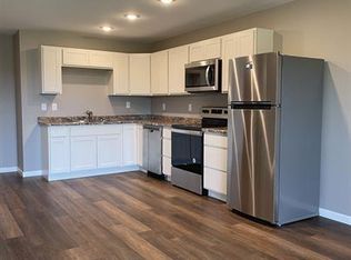 1011 30th St NW, Willmar, MN 56201