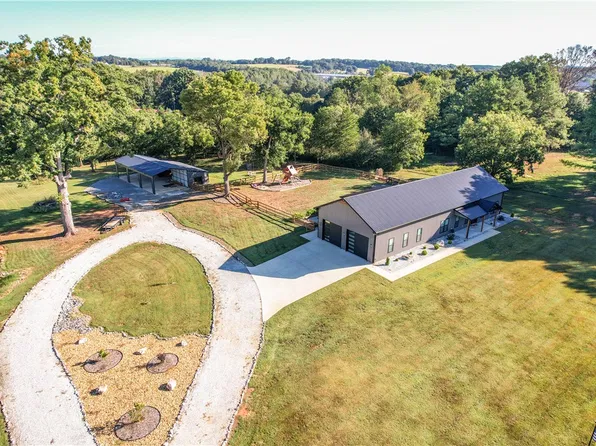 235 Dairy Farm Rd, Westminster, SC 29693