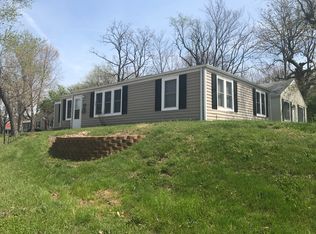 456 Heman Dr, Saint Louis, MO