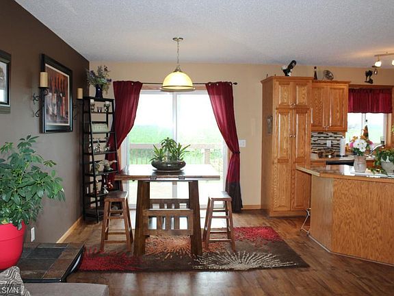4th image of 1607 Forest Glen Cir