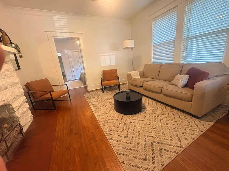 949 S Cox St #2-951 — Photo 6
