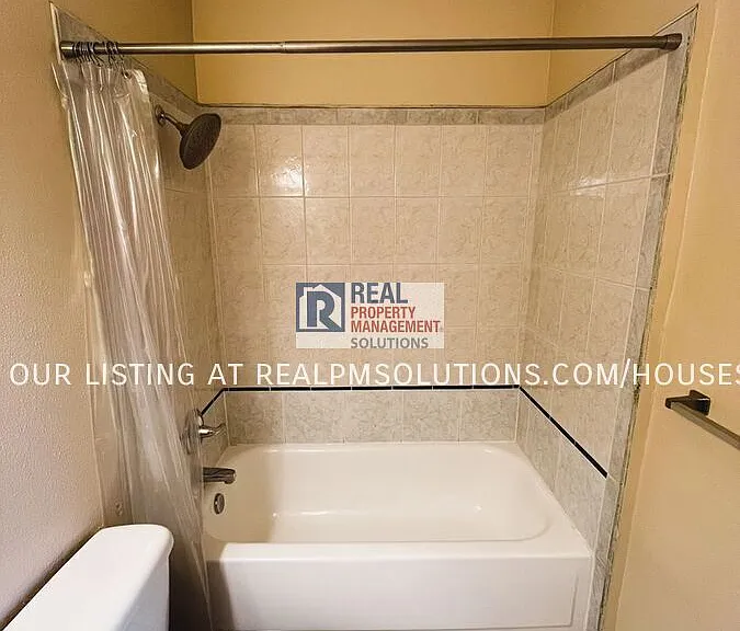 3425 SW Barbur Blvd #5 — Photo 20