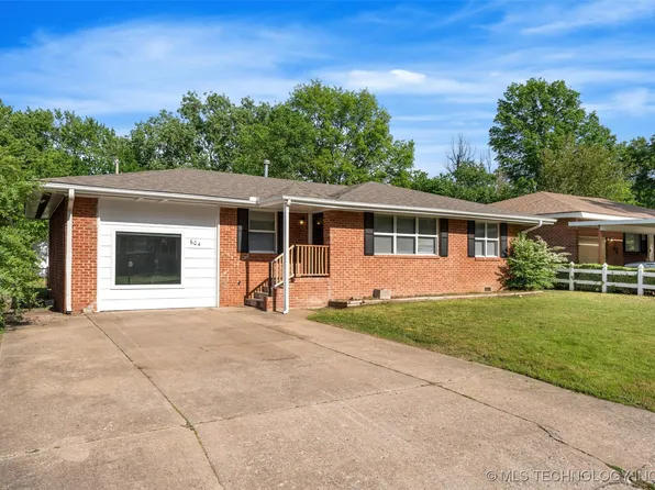 604 SE Wilshire Ave, Bartlesville, OK 74006