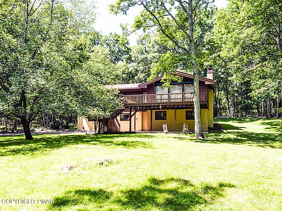 5th image of 223 Briarwood Dr