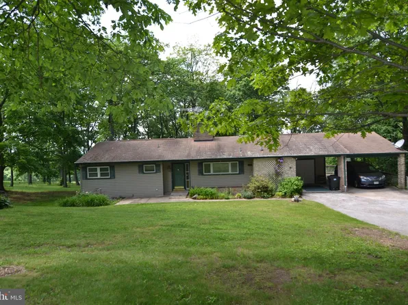 3718 Schalk Rd, Manchester, MD 21102