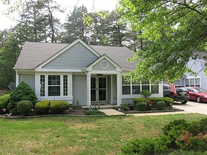 1st image of 1249A Thornbury Ln