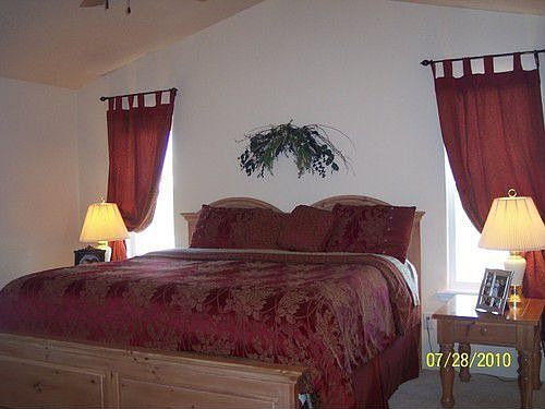 3rd image of 1039 Willowdale Ave