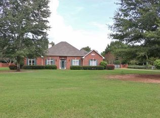 72 River Ridge Rd, Wetumpka, AL 36093