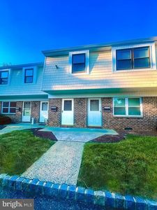 1412 Silver Ct, Hamilton, NJ, 08690